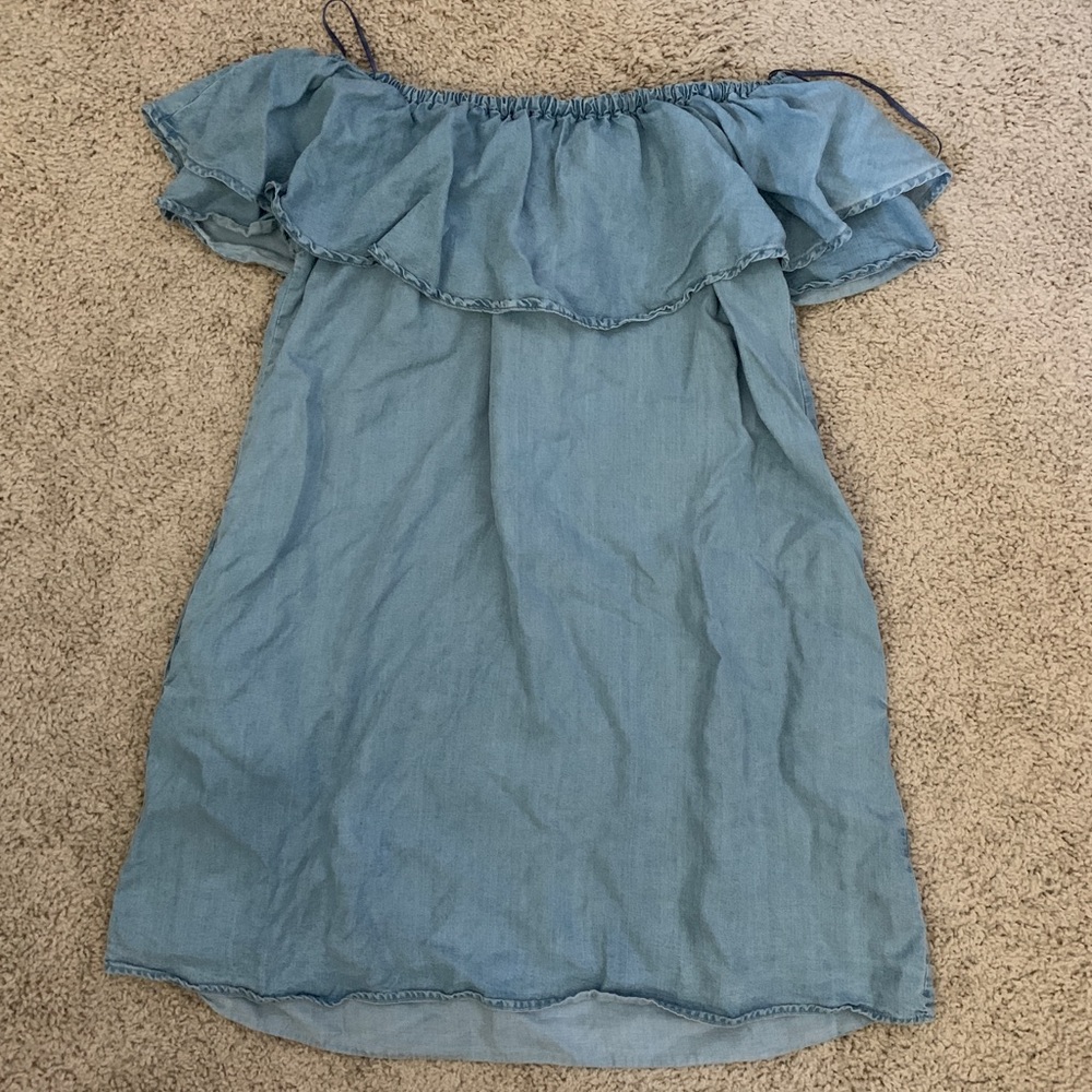 Zara woman off shoulder ruffle dress size XS